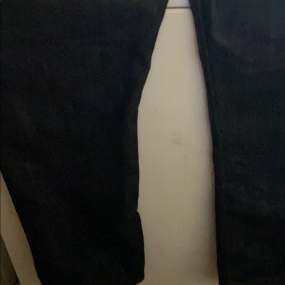 Wayyyyy too big - Picture 4 of 4